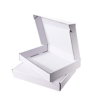 China Recycled Materials Hot Sale Cheap Custom Size Colored Corrugated Shipping Cardboard Mailer Box for sale