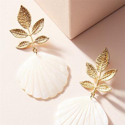 China Trendy PS Fashion Gold Leaf Natural Shell Earrings Simple Western Earrings For Women for sale