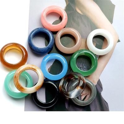 China 2021 Fashion PS Vintage Style Fashion Chunky Rings Jewelry Candy Colors Resin Acrylic Made Colorful Rings for sale