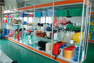 Verified China supplier - Taizhou Huangyan World Mould Plastic Co., Ltd.