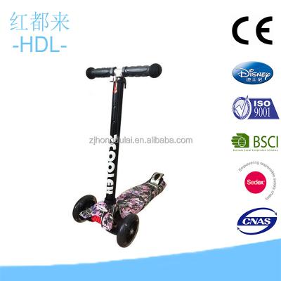 China PU 21st Wheel HDL-717W EN71 Kids Scooter Scooter Waterprint Scooter for sale