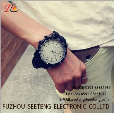 China Men watch movement watch quartz Wrist Watch  suitable for climbing and outdoor sorts fo r men customLOGO cool style for sale