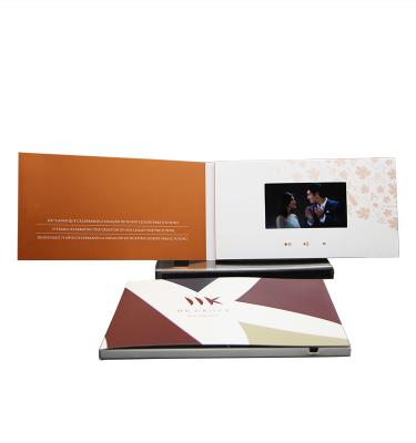 China China Brochure Digital LCD Screen Video Wedding Invitation Card for sale