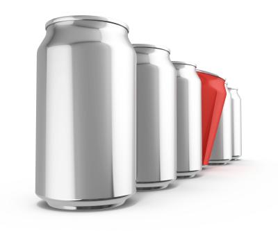 China El espacio en blanco de la categoría alimenticia 500ml imprimió las latas de cerveza de aluminio en venta