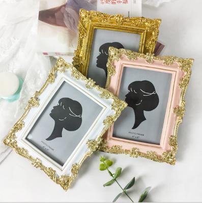 China European resin resin photo gold frame can be customized creative photo frame for sale