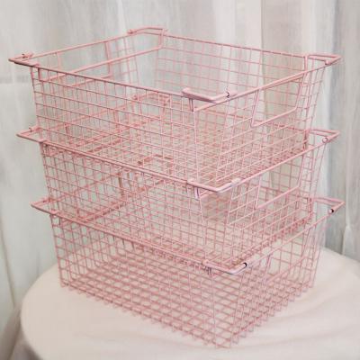 China Portable New Design Multifunctional Metal Iron Wire Kitchen Vegetable Storage Shelf Basket With Handle For Kitchen Living Room for sale