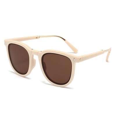 China New Hot Sale Design Square Or Box Folding Folding Polarized Sunglasses For Both Men And Women for sale