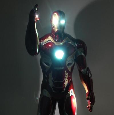 China Wholesale Custom Wholesale Custom Europe Figure Popular Indoor Outdoor Decorative Resin Luminous Mark 50 Iron Man Life Size Sculpture for sale