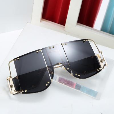 China New Arrival Fashion Sunglasses Ladies Oversized Metal Frames Big One Lens Shading Sunglasses for sale