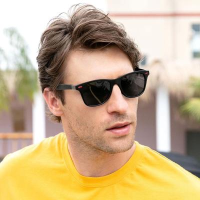 China Retro Sports Sunglasses Men Sport Cycling Glass Sun Glasses Polarized UV Sun Glasses for sale