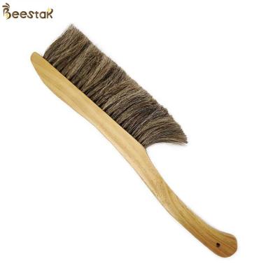 China Farms Three Row Handle Horse Hair Bee Brush Wooden Beekeeping Tools Hoard Bee Sweeper Bee Cleaning Brush for sale