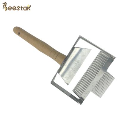 China Wooden Headed Trusses 23 Needles Honey Uncapping Fork With 270mm Double Length for sale