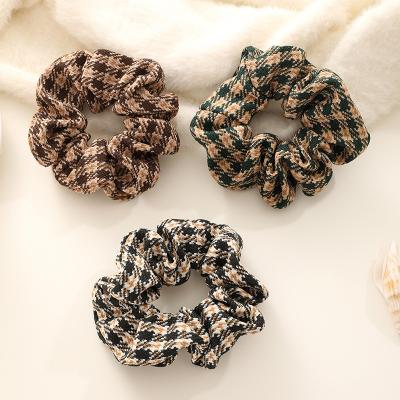 China Hair Decoration New Arrive Korean Vintage Plaid Scrunchies Hair Scrunchies Custom Wool Ponytail Holder Hair Scrunchies For Women for sale