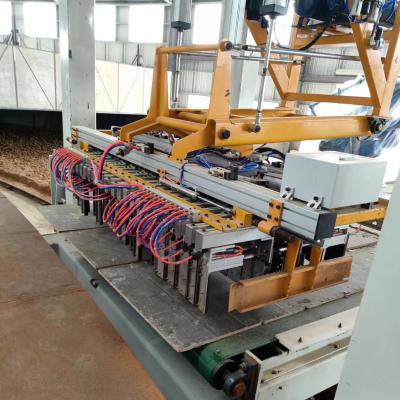 China 25000 stenen/uur Automatische stapelmachine klei Automatische baksteenfabriek Rode klei bakstenen Te koop