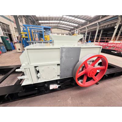 Chine Machine entièrement automatisée pour la fabrication de briques d'argile GS800×600 avec broyeur à rouleaux de capacité 15M3/HR à vendre