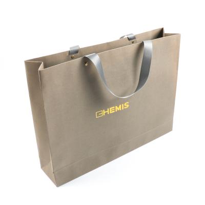 China Recyclable Custom Luxury Garment Gift Paper Shopping Bags With Logo Print for sale