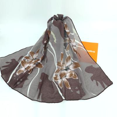 China Hot Selling New Fashion Hijab Cotton Square Shawl Classic Floral Print Scarf Women Square Scarf Women's Square Scarf for sale