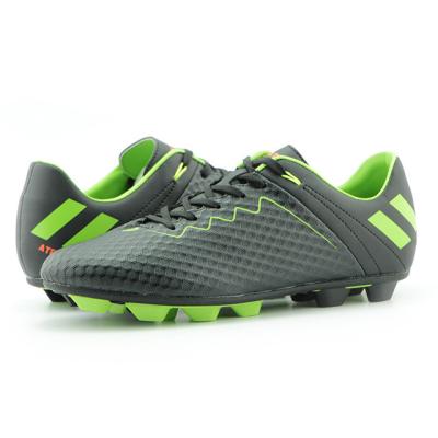 China Fashion\Comfortable\Durable\Breathable\Lighted Simple Design Comfort Fashion Style Men Soccer Shoes New for sale