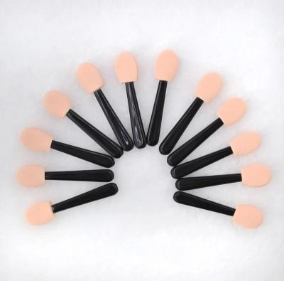 China Disposable EYE 4.5MM Eyeshadow Applicators Makeup Brush Nail Brush for sale