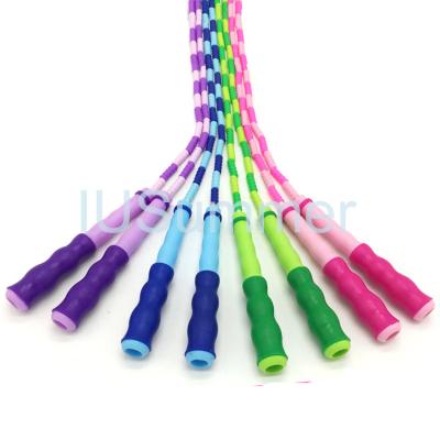 China High Speed ​​Colorful Long Handle Beaded Jump Rope Beads for sale