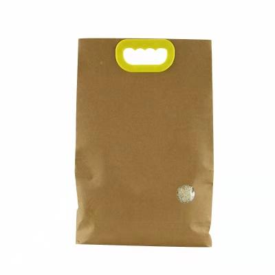 China Biodegradable Custom Printed Different Size Types 1kg 2.5kg 5kg Resealable Food Vacuum Pouch Kraft Paper Bag With Clear Window For Rice for sale