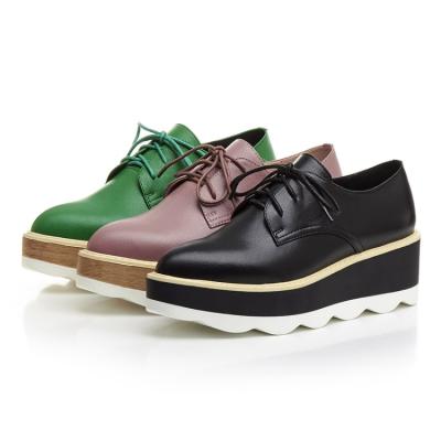 China Anti-slippery high quality leather casual comfortable shoes for women platform sports shoes for sale