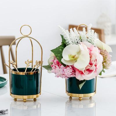 China Modern Nordic Small Metal Planter Wedding Living Room Home Decoration Planter Flower Pots Ceramic Vases for sale