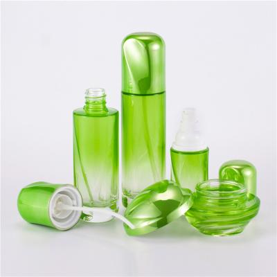 China New Design Luxury Green Glass Cosmetics 30g 50g 40ml 100ml 120ml Personal Care Serum Bottle Bottle And Jar Set for sale