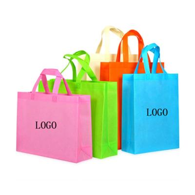 China Convenient wholesale customized reusable recycled non woven tote shopping bag eco non woven bag with logo for sale