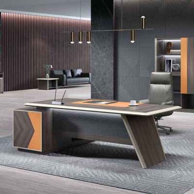 China Newest Modern Convertible Office Furniture Office Workstation Table Designs Executive Director L Shaped Mdf CEO Desk Table for sale