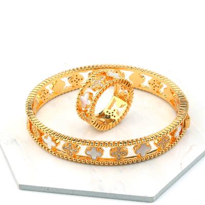 China TRENDY Clover Mens Fashion Bracelet Ring Gold Plated Jewelry Set for sale