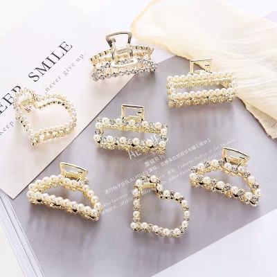 China Gold l Luxury faux pearls pearls fashion ladies hair clips HC35082 cute diamonds hairpin accessories dangle hair clips for sale