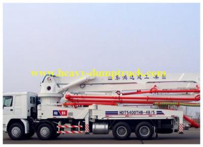 China Howo Truck mounted Cement Pump 52m Boom 700L Hopper Capacity 125 m3/h Theoretical Productivity for sale