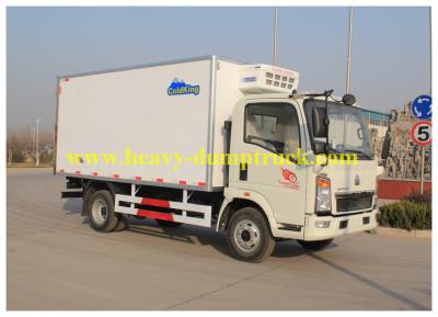 Cina Piccola scatola Van Truck 4X2 di Sinotruk 10 tonnellate di 120HP 2800mm di base di ruota in vendita