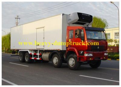 Cina 20 tonnellate e camion 8x4 del contenitore di ghiaccio di -19 C Howo con l'emissione dell'euro II, Box Van Truck in vendita