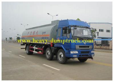 China Sinotruk HOWO chemical Oil tanker truck 12 wheels 8X4 carbon with warranty for sale