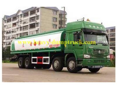 China SINOTRUK Chemical Trucking 8X4 Euro 3 carbon steel and anti corrosion for sale