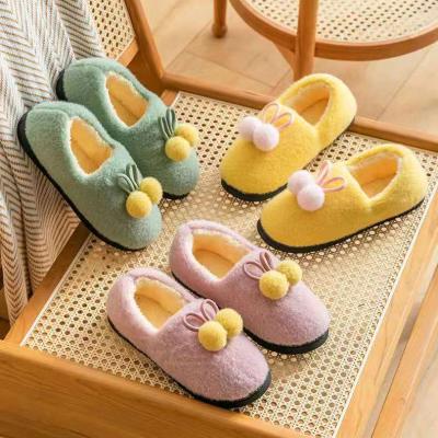 China CUSHIONING Wholesale Floor Slippers Winter Lovers Ladies and Men's Cotton Slippers Lovely Non-slip Warm Cotton Home Slippers for sale