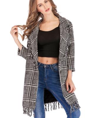 China Tartan Plaid Lapel Collar Houndstooth Women Winter Female Coat Newly Long Anti-Shrink Wool Coat With Tassels for sale