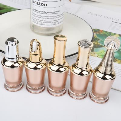 China New Cosmetics Packaging Empty UV Gel Nail Polish Plastic Bottle Wholesale Unique Nail Polish Bottles for sale