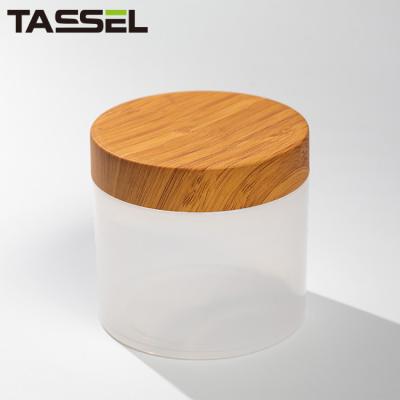 China casquillo de madera del efecto de la bomba de 500g 17oz del dispensador privado de aire poner crema del tarro para el cuidado del cuerpo del gel en venta