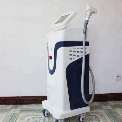 China Máquina eficiente 1500W del retiro del pelo del cuerpo del laser del equipo de la belleza del IPL en venta