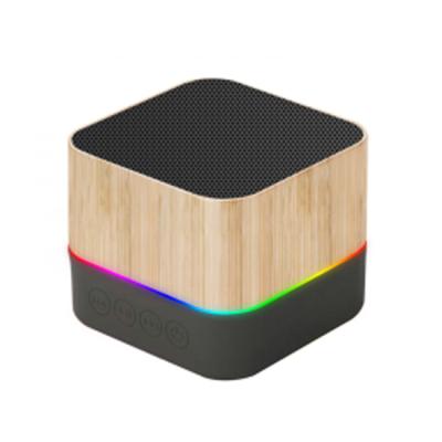 China 2020 High Quality Wireless Loudspeaker Wireless Loudspeaker BT Factory Supplier Fm Radio Bamboo Wooden Speaker for sale