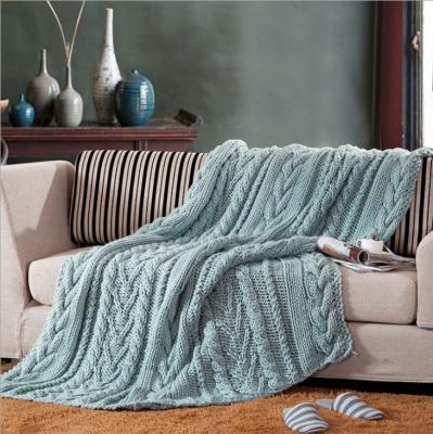 China Europe high-grade raw woolen yarn hand knitted arm sofa cover blanket knitting raw woolen blankets for sale