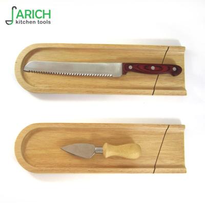 China Disposable Rubber Wooden Bread Cheese Cutting Cutting Board With Slicing Groove for sale