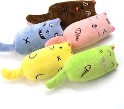 China 2023 New Design Viable Hot Selling Cat Teething Chew Toy Cat Chew Bite Resistant Cartoon Catnip Toy Mice for sale