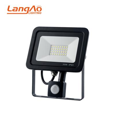 China Outdoor most powerful 10w 20w 30w 50w motion sensor ip65 outdoor waterproof led flood lights for sale