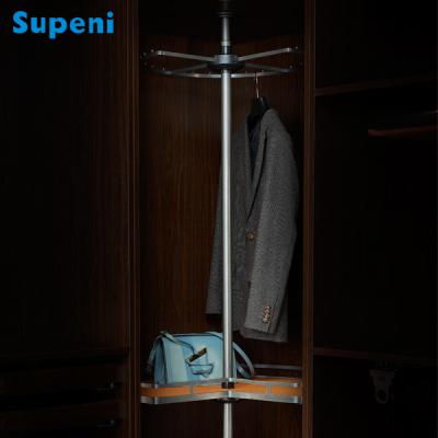 China China factory sustainable supeni hanger for corner wardrobe rotating storage basket for sale