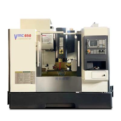 China La máquina de fresado por CNC vertical de 4 ejes VMC650 en venta