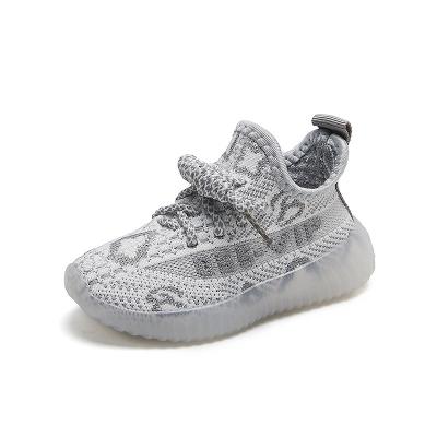 China 2022 Kids Flat Fashion Custom in White Cheap Wholesale Casual Boys Girls Toddler Light Sneaker Child Sports Running Shoes for sale